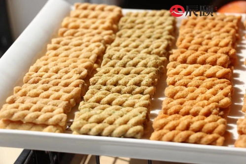 辰頤物語(yǔ) 美味的小麻花,又酥又脆,越嚼越香,堪稱解壓神器